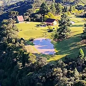 Nosso Patio - Chale Na Montanha Chalé Rancho Queimado